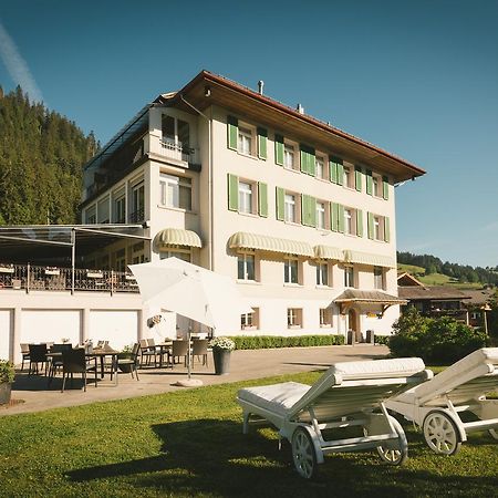 Sonnegg Hotel Zweisimmen Extérieur photo