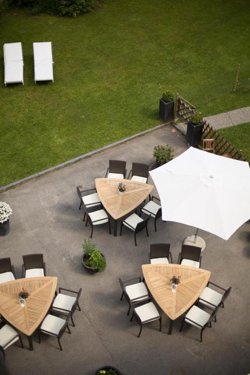 Sonnegg Hotel Zweisimmen Extérieur photo