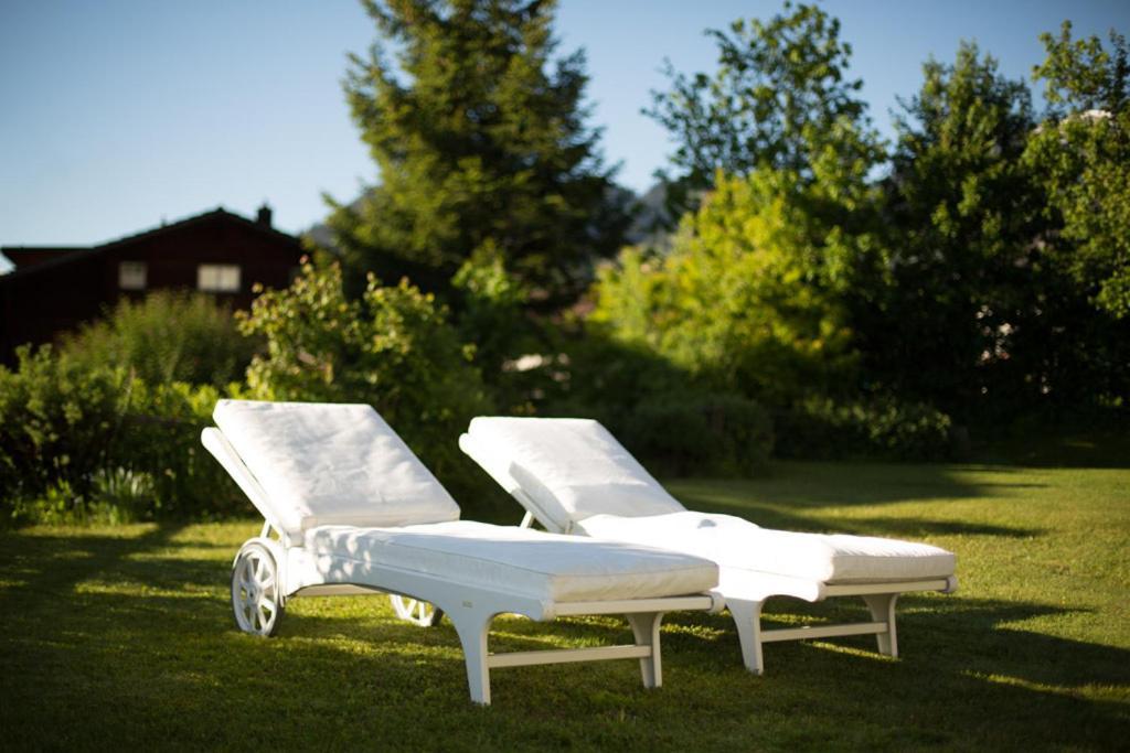 Sonnegg Hotel Zweisimmen Extérieur photo